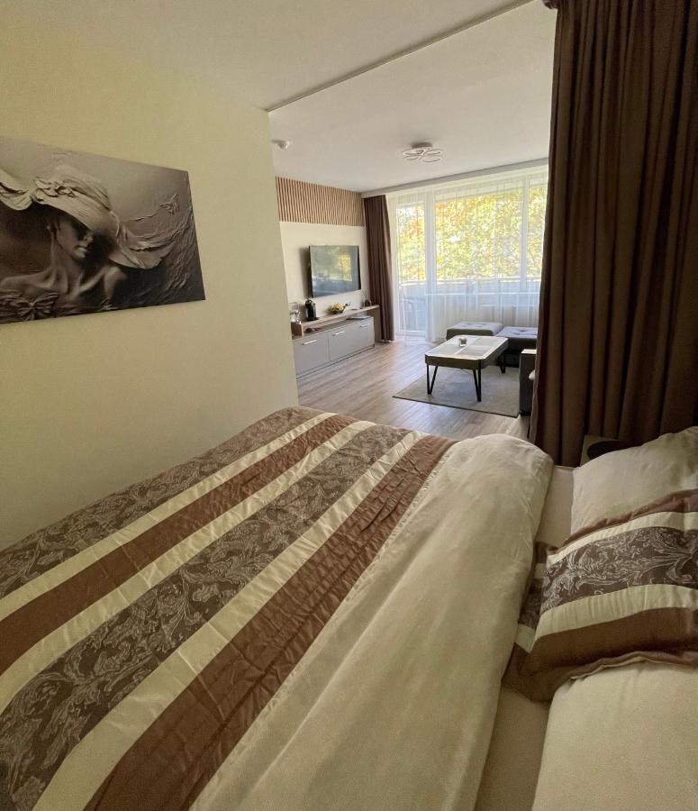 Alintoma Holiday Apartment Palanga Exterior photo